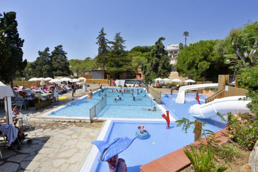 Camping Senia Cala Canyelles Hotell Lloret de Mar Exteriör bild