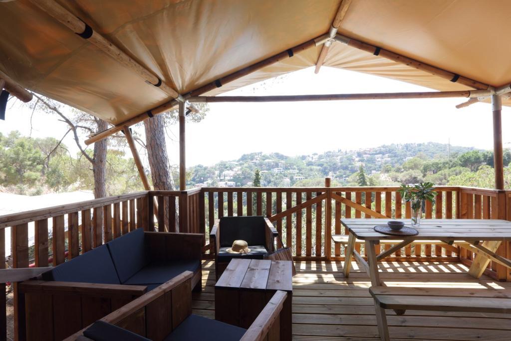 Camping Senia Cala Canyelles Hotell Lloret de Mar Exteriör bild